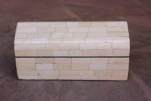 Marco Enterprises Boîte d'incrustation d'os rectangle vert Design géométrique Stockage de bijoux au meilleur prix - Product Image 4