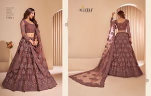 Vêtements de fête Sexy premium papillon Net Lehenga Choli avec Dupatta avec fil et travail de coordination en gros approvisionnement d'usine - Product Image 6
