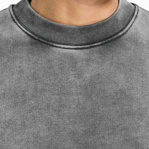 Sweat-shirt délavé à l'acide léger et basique avec un tissu lisse et un attrait classique Sweat-shirt délavé à l'acide - Product Image 6