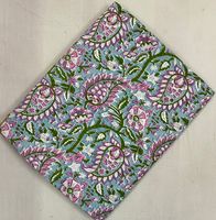 Tissu en coton imprimé à la main de Jaipur, prêt à être expédié, motifs floraux en gros, textiles indiens faits à la main, vêtements à marque privée