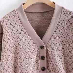 Suéter de cuello en V para mujer de material suave transpirable nueva llegada Top trending antiarrugas alto exigente mejor suéter de cuello en V para mujer - Product Image 6