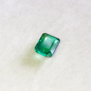 Piedra preciosa verde cortada en Esmeralda Natural de calidad AAA, joyería suelta certificada IGI al mejor precio para hacer un brillo excepcional - Product Image 3