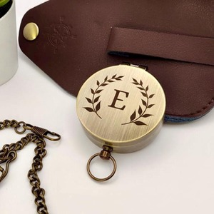 Mini Brújula de latón, reloj de sol, brújula para exteriores, diseño ligero compacto para aventura portátil, senderismo, Camping y escalada - Product Image 4