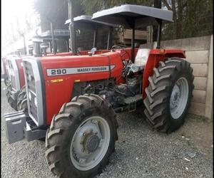 รถแทรกเตอร์ Massey Ferguson 5711 Dyna 4 แบบตีนตะขาบ 70 แรงม้า พร้อมเครื่องยนต์ เกียร์ ปั๊ม ลูกปืน และมอเตอร์ ผลิตในเยอรมนี ขาย - Product Image 3