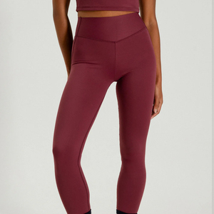 Ensemble de yoga 5 pièces léger et très élastique, taille haute, jambes évasées, poche latérale à la taille, vêtements de sport - Product Image 4