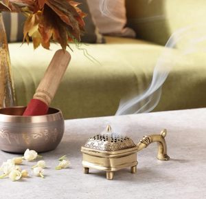 Lotus Design <b>Incense</b> <b>Holder</b> <b>for</b> <b>Sticks</b> Brass <b>Incense</b> <b>Stick</b> <b>Holder</b> and Detachable Ash <b>for</b> Yoga Meditation and Home Fragrance - Product Image 4