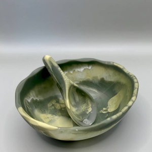 Bol en résine hautement poli fabriqué à la main de haute qualité pour servir des ustensiles de cuisine en bois à soupe et nouilles emballés dans un carton - Product Image 1