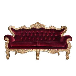 โซฟาห้องนั่งเล่นสไตล์บาโรกฝรั่งเศสสุดหรู 3 ที่นั่ง ผ้ากำมะหยี่สีทองแดง พร้อมดีไซน์ลายฉลุไม้มะฮอกกานีแบบยุโรป - Product Image 1