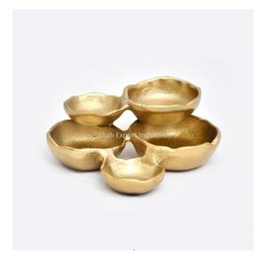 Haute qualité 9 bols plat en grappe vaisselle finie en or biscuits aux fruits secs bol de service bols en métal à compartiments multiples - Product Image 4