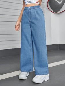 Pantalons en jean cargo droits à taille mi-haute en denim extensible décontracté pour femmes grandes tailles, confortables pour tous les jours - Product Image 6