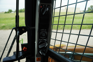 Chargeuse compacte CASE SR210B, SV340B de qualité avec moteur à engrenages PLC, pompe à roulement, moteur principal - Chargeuse frontale de chantier, SR200 - Product Image 2