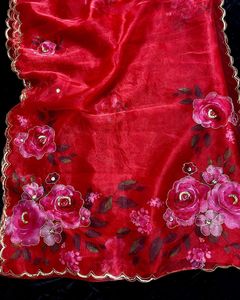 Những Chiếc Sarees Này Đặc Trưng Với Vải Organza Nguyên Chất Với Kim Sa Hoa In Tay Với Thêu Thủ Công Toàn Bộ Nặng O - Product Image 5