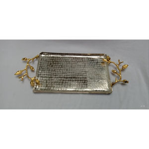 Plateau en métal en aluminium de qualité supérieure Table élégante Plateau de service décoratif Parfait pour la maison Hôtel Table à manger en vente supérieure - Product Image 2