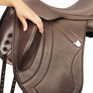 Sillín de caballo de cuero de vaca genuino con acabado resistente y soporte trasero alto Sillín de cuero de equitación para caballos - Product Image 3
