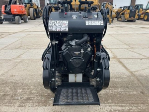 Mini-chargeuse sur chenilles KRT Equipment ST650 2023, 23 CV, chargeuse compacte sur chenilles, capacité de 500 lb, à vendre - Product Image 5