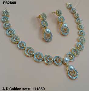 Elégant collier américain en diamant rond et ensemble de bijoux en perles avec boucles d'oreilles ensemble de bijoux de fête de mariage pour femmes - Product Image 1