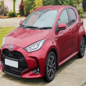 Yariiss-vitzz Proveedor de 2010-2025 Toyotta Vitzz KEI Sedan 4L Motor R20 y R16 Tamaños de neumáticos Volante a la izquierda para exportación - Product Image 4