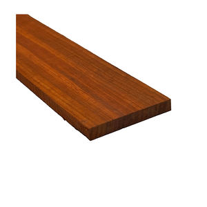 Planches de bois de Padouk fournies en grande quantité pour les projets commerciaux et industriels - Product Image 3