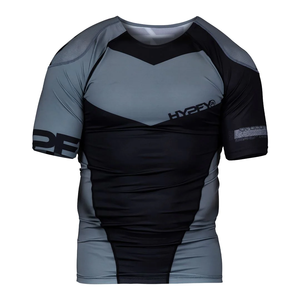 New Stylish High Quality Customized Men's Rash Guard Short Sleeve Slim Fit Training Wear UPF50+ Eco-Friendly Polyester/Nylon - Product Image 4