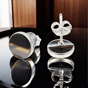 ต่างหูเม็ดเดี่ยวพลอยโอนิกซ์ลายทางทำจากเงินสเตอร์ลิง925งดงามทันสมัยสุดพิเศษเครื่องประดับสำหรับเธอขายส่ง - Product Image 3