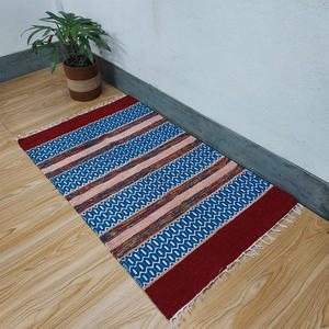 Tapis en jute traditionnel rayé coloré, écologique, fait à la main pour les maisons modernes, les entrées et l'usage quotidien décontracté au sol - Product Image 6