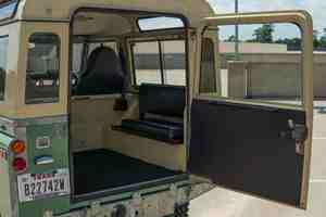 รถแลนด์โรเวอร์ ดีเฟนเดอร์ ซีรีส์ 2 รุ่นคลาสสิก ปี 1970 ระดับอีลิท - Product Image 3