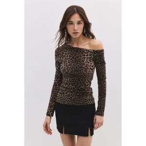 Chemise asymétrique à col léopard - Product Image 1