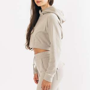 เสื้อฮู้ดครอปผ้าถักพิมพ์โลโก้ตามสั่งสำหรับผู้หญิง แฟชั่นล่าสุด ผลิตจากผ้าฝ้าย 100% - Product Image 3