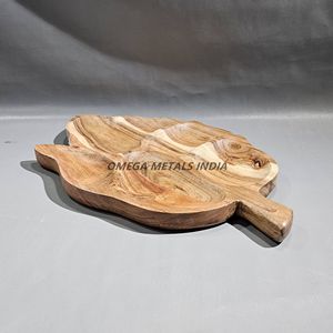 Plateau en bois fait main en forme de feuille, vente en gros |   Plateau de service et de décoration en bois naturel |   Fabricant OEM Inde - Product Image 1