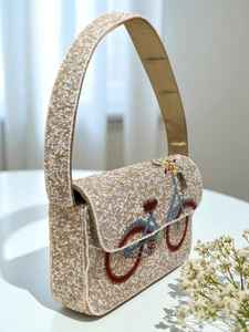 Bolso Baguette Informal Personalizado, Hecho a Mano en India, con Cuentas de Vidrio Multicolores, Certificado por MS Handicraft - Product Image 2