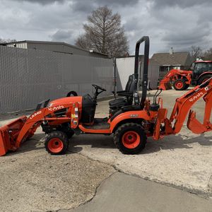 2024 Kubota BX23S Mini MINICARGADORA 2WD Tractor agrícola con motor de componentes de núcleo de bomba de ASV - Product Image 3