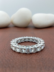 Luxurious Customized Moissanite Diamond Ring 925 Sterling Silver/WHITE 10K 14K 18K Gold Wedding Band for Engagement - Product Image 3