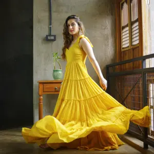 Women Beautiful Yellow Long Maxi Dress Sleeveless V-Neck Ruffle Fashion Cotton Clothing