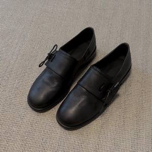 รองเท้าผ้าใบผู้หญิงแบบสวม สไตล์ลำลอง ใส่สบาย ระบายอากาศได้ดี เหมาะสำหรับฤดูร้อน แฟชั่นรองเท้าผู้หญิง - Product Image 2