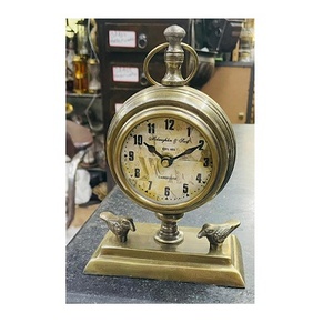 Nouvelle conception d'horloge de table en laiton poli avec un thème d'amour pour Noël - Product Image 4