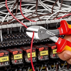 Alicates de Corte Diagonal Compactos KNIPEX X-Cut con Empuñaduras Multicompuesto VDE de 160 mm y Función de Crimpado de Cables - Product Image 6