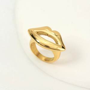 Anillo de declaración con forma de labio bohemio de Plata de Ley 925 con diseño peculiar de moda chapado en oro para regalos de boda y fiesta de mujeres - Product Image 4