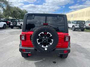 Jeep Wrangler Rubicon 2024, Volante a la Derecha/Izquierda, 4 Puertas, 4x4, Motor Turbo de Gasolina de 2.0L, Transmisión Automática de 8 Velocidades, SUV/Crossover - Product Image 6