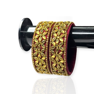 Ensemble de bracelets en métal de haute qualité avec un design de fil, bordure de perles tendance, plaqué or, pour mariage, vêtements de fête, prix de gros - Product Image 2