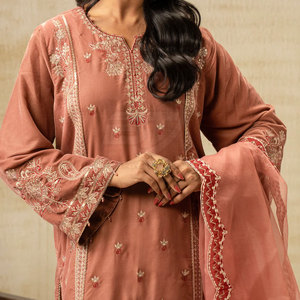 Traje Bordado para Mujer, Costura Premium, Conjunto de 3 Piezas, Hermoso Traje Bordado, Colores Personalizados Disponibles - Product Image 2