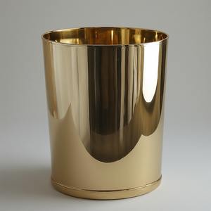 Poubelle en métal durable conçue pour la collecte hygiénique des déchets, bords lisses, intégrité structurelle solide, couvercle gain de place - Product Image 1