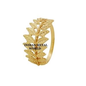 Servilletero de color dorado de latón puro con diseño de hoja con servilletero de latón de mesa de forma redonda de primera calidad a buen precio - Product Image 1