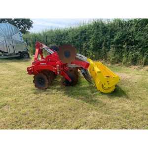 Tractor Soiled Terradisc 3001 en Nuevas Condiciones, Marca Pottinger para Industrias Agrícolas, con Motor de Gasolina - Product Image 1