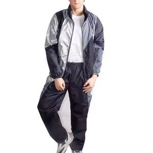 Vente en gros logo personnalisé survêtement coupe-vent pour hommes nouveauté OEM décontracté vêtements réguliers survêtement coupe-vent - Product Image 1