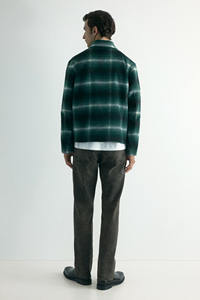 Premium Men's Regular Fit <b>Wool</b>-Blend Overshirt - Comfortable, Warm & Stylish Outerwear - Product Image 4