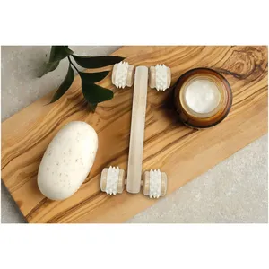 Bâtons et balles de massage écologiques en bambou Volu pour la relaxation et le confort - Product Image 2