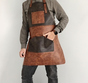 Delantal sin mangas de cuero multibolsillo desgastado para chefs y varios entornos de trabajo - Product Image 3