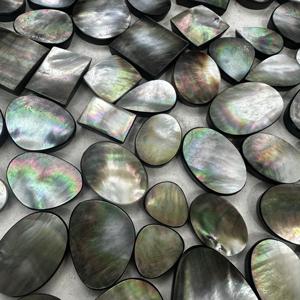 Pierres précieuses d'opale naturelles de qualité supérieure mélangent des pierres en forme pour de beaux bijoux faits à la main de haute qualité - Product Image 2