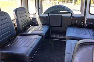 Defen-99ders 90 SUV Usado de 2023 para el Mercado Global, Especificaciones Europeas, Perfecto Estado, Listo para Conducir - Product Image 2