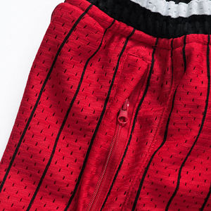 กางเกงขาสั้นตาข่ายซับลิเมชันสำหรับผู้ชายกางเกงขาสั้นตาข่ายแห้งเร็วระบายอากาศได้ดีเป็นมิตรต่อสิ่งแวดล้อม - Product Image 3